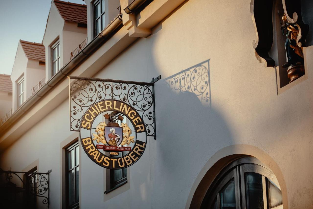 Hotel Schierlinger Braeustueberl ภายนอก รูปภาพ